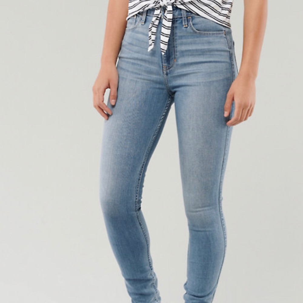 Hollister skinny jeans